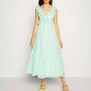 Abercrombie Chiffon Ruffle Maxi Dress
